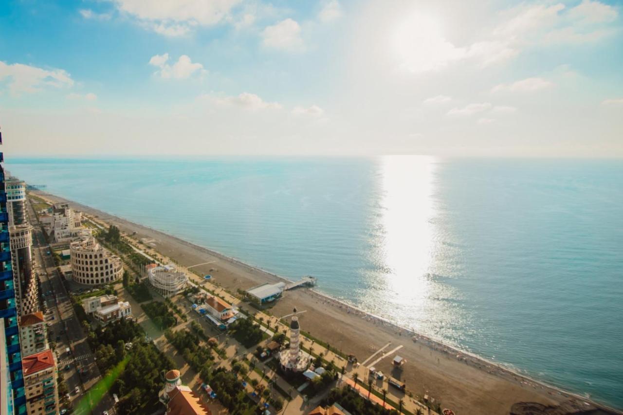 Orbi City Towers Batumi Exterior photo
