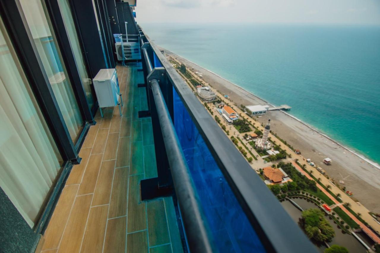 Orbi City Towers Batumi Exterior photo